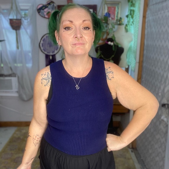 House of Harlow 1960 Deep Jewel Navy Blue Ribbed Tank Staple Top Size Small - Picture 1 of 12
